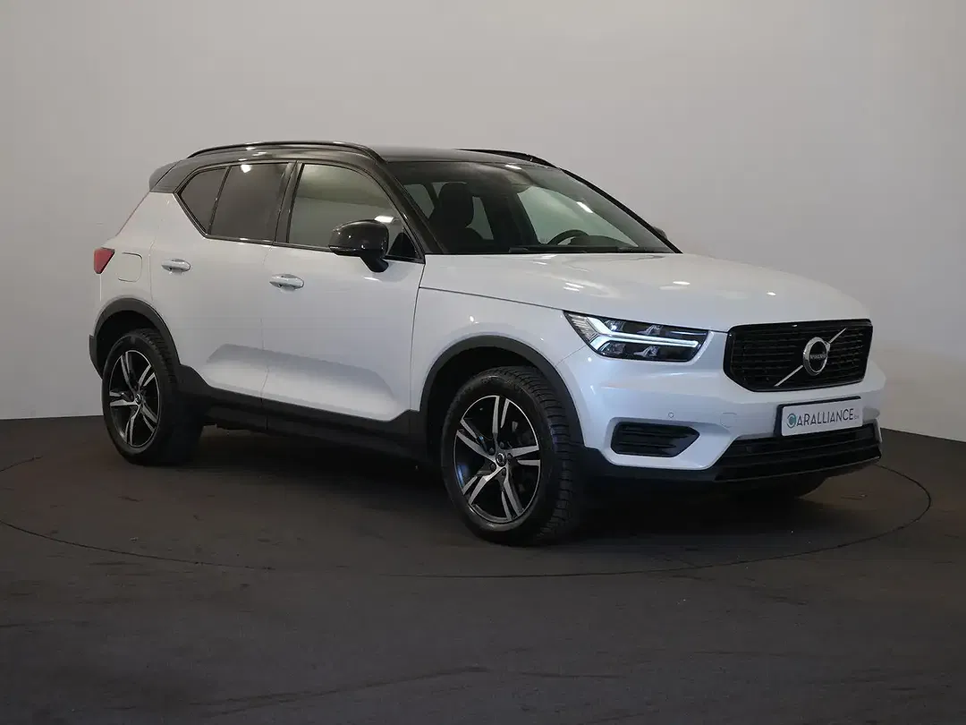 Volvo XC40 1.5 R-Design - Thumbnail 3