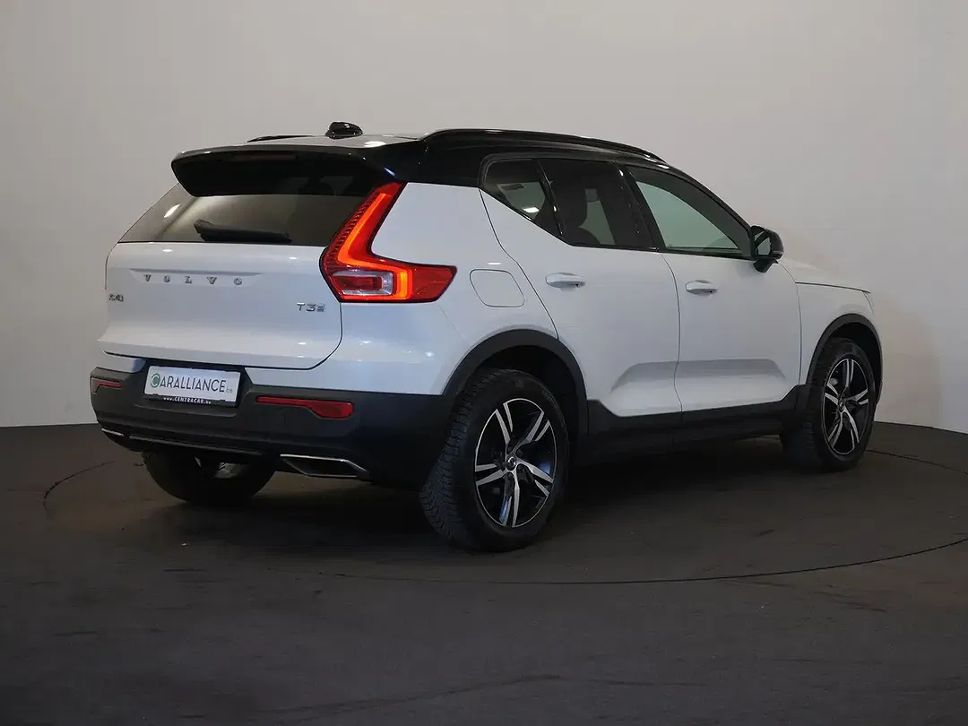 Volvo XC40 1.5 R-Design - Thumbnail 6