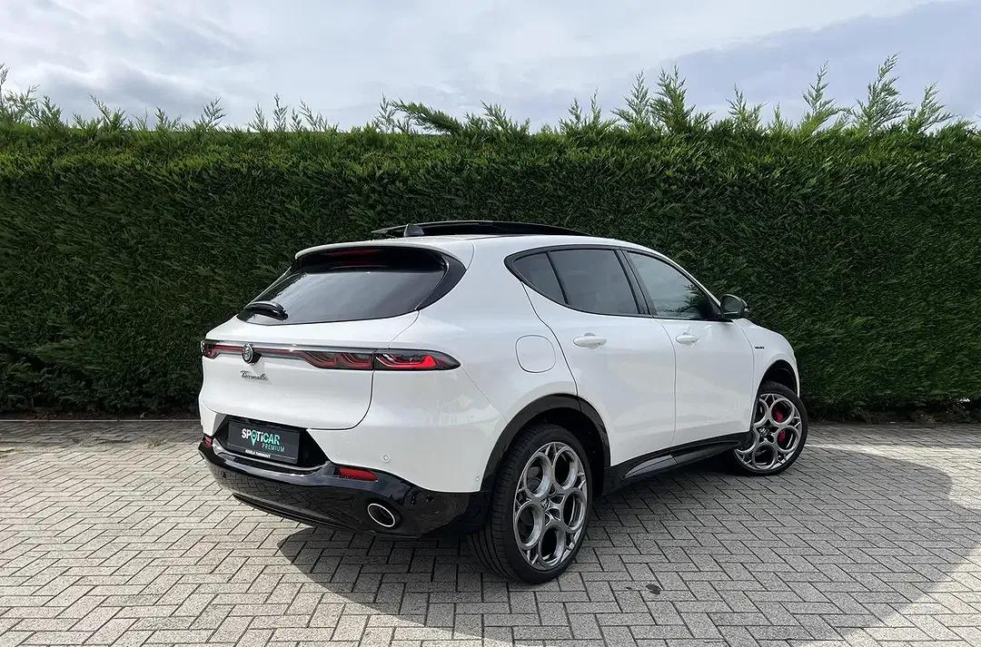 Alfa Romeo Tonale Veloce - Thumbnail 5