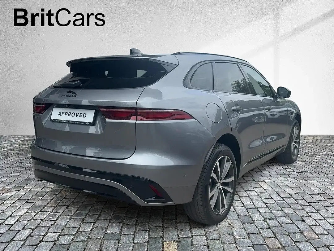 Jaguar F-Pace D200 R-Dynamic SE - Thumbnail 3