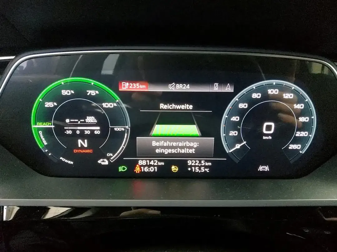 Audi e-tron 50 quattro - Thumbnail 5