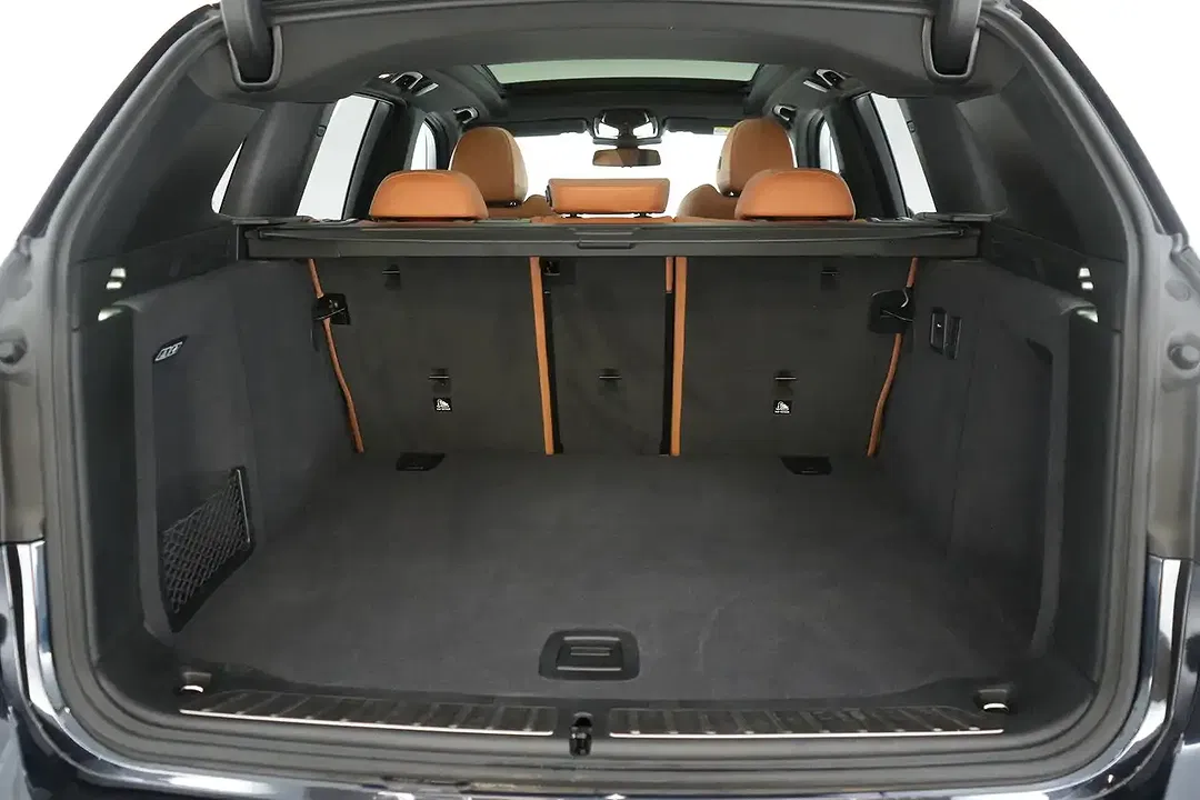 BMW iX3 - foto 8