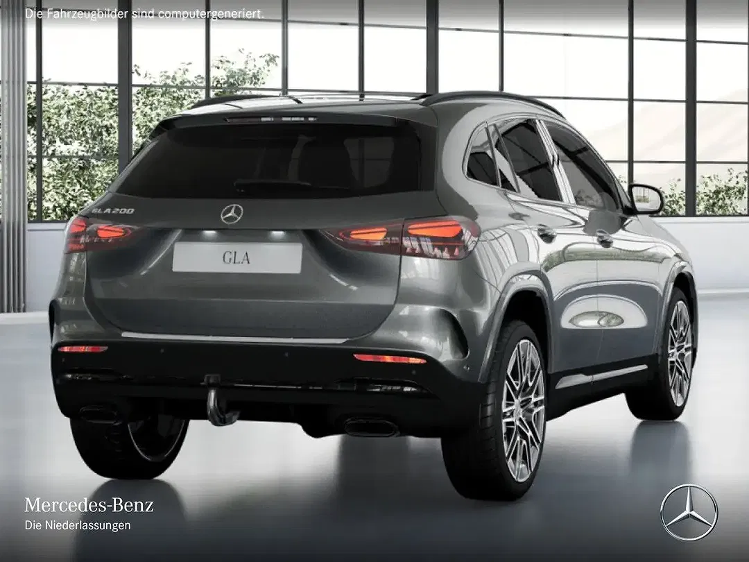 Mercedes-Benz GLA 200 7G-TRONIC AMG Night - Thumbnail 3