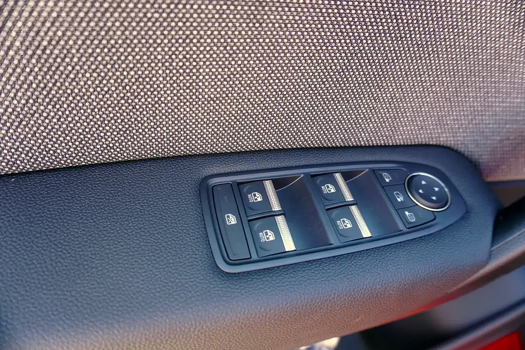 Renault Captur TCe - Thumbnail 13