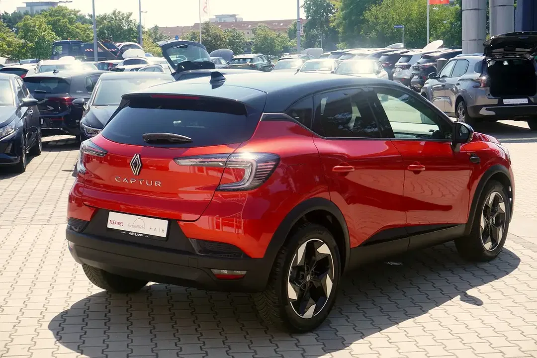 Renault Captur TCe - Thumbnail 4
