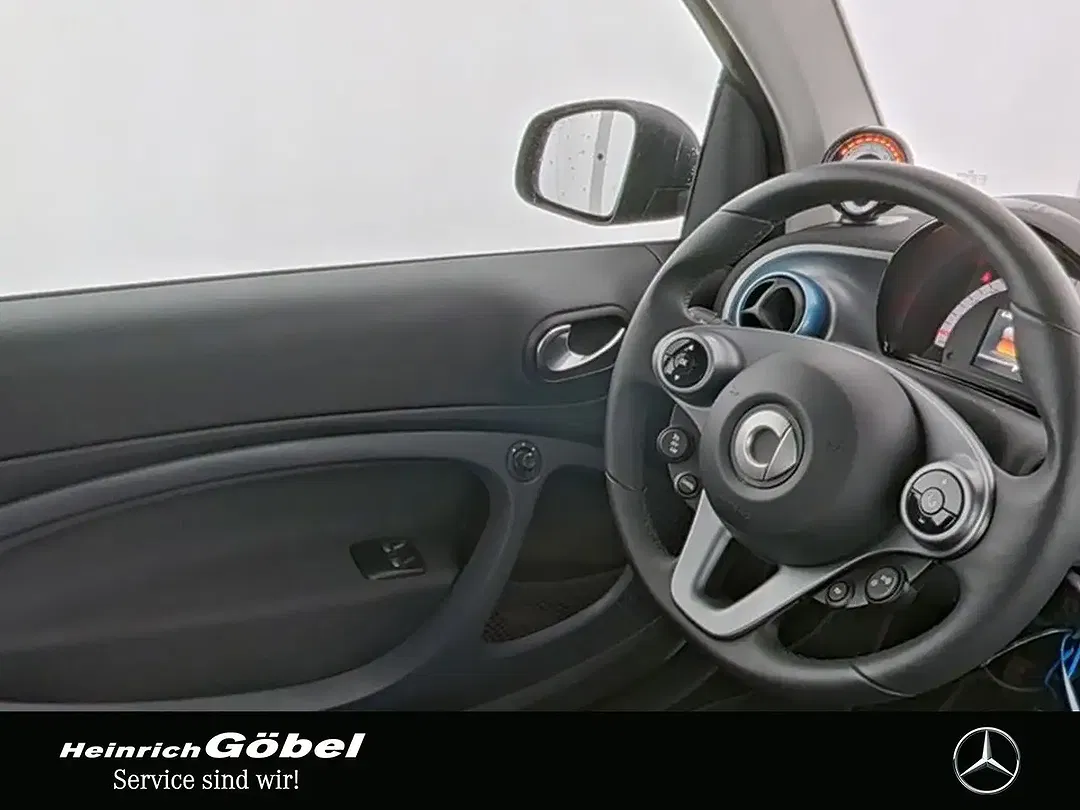 smart forTwo - Thumbnail 3