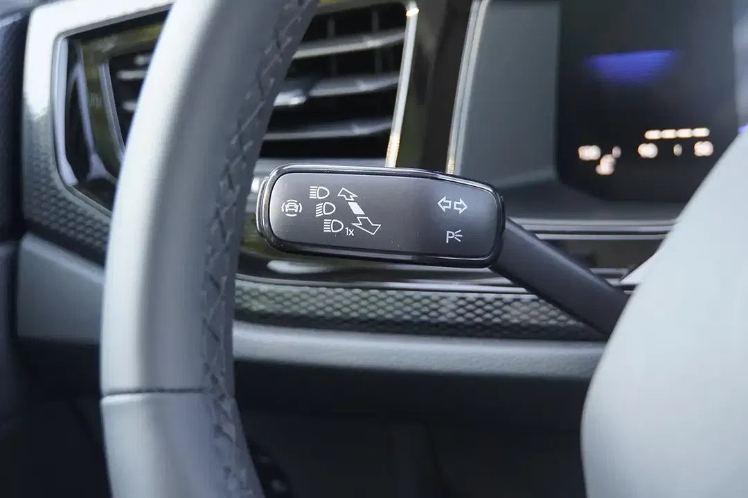 Volkswagen Taigo 1.0 TSI DSG - Thumbnail 11