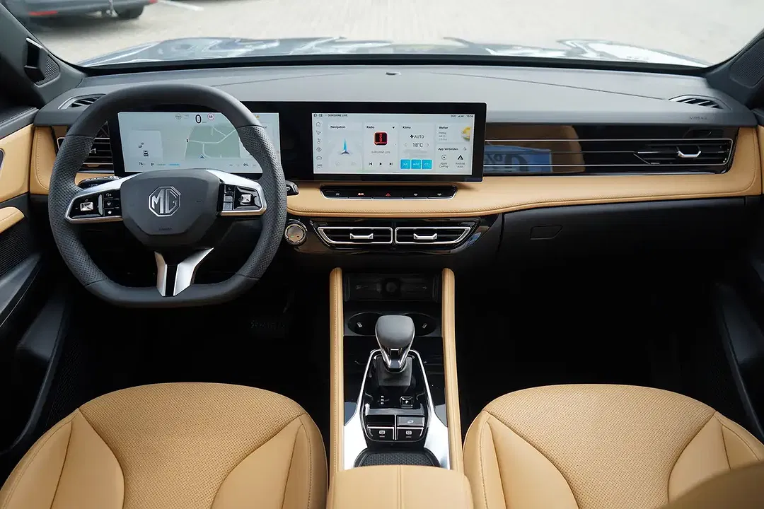MG HS 1.5 T-GDI AUT Luxury - Thumbnail 4