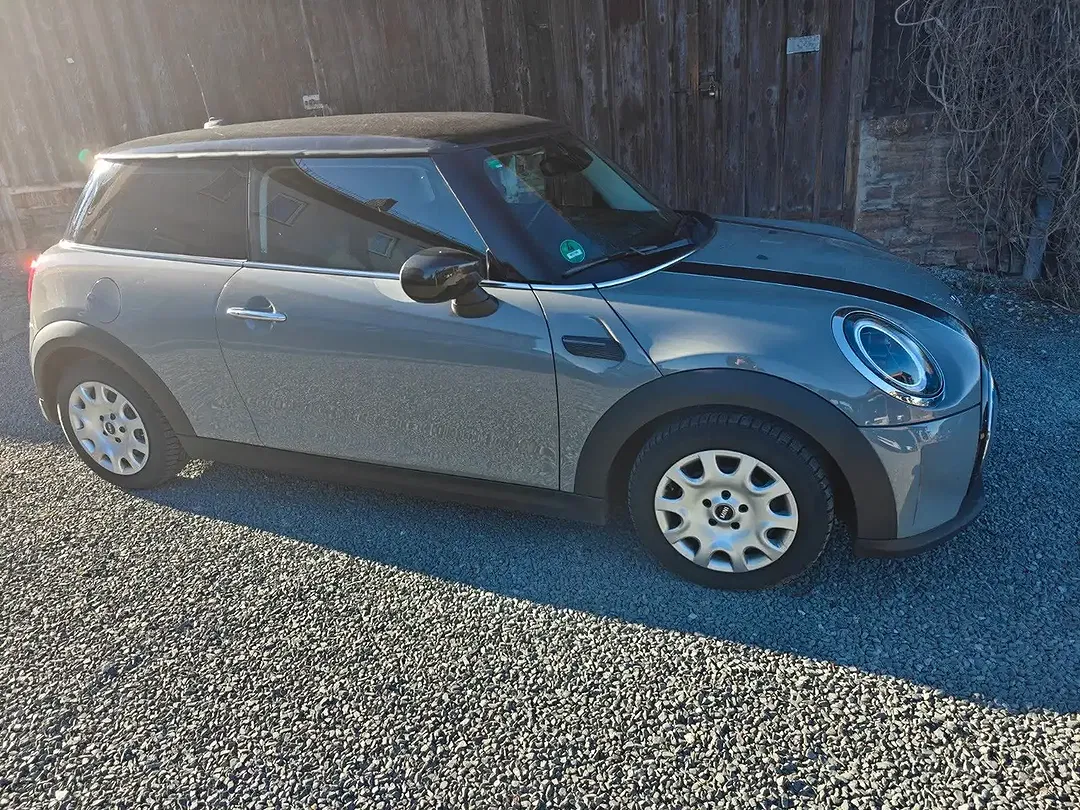 MINI One Facelift - Thumbnail 11