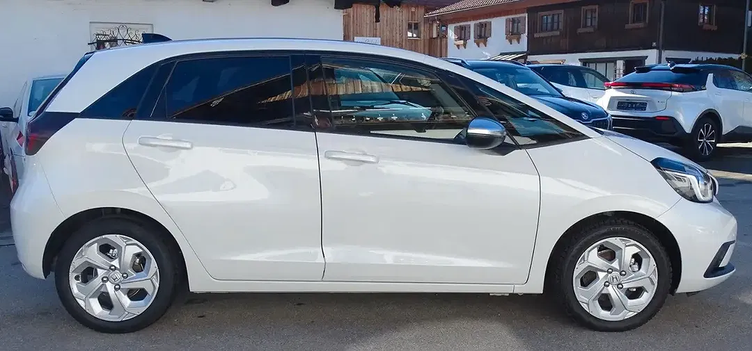 Honda Jazz 1.5 i-MMD Hybrid Executive - Thumbnail 7