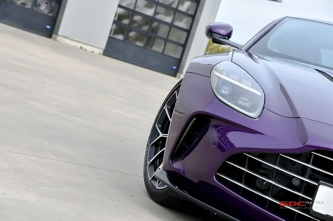 Aston Martin Vantage Coupe - foto 15