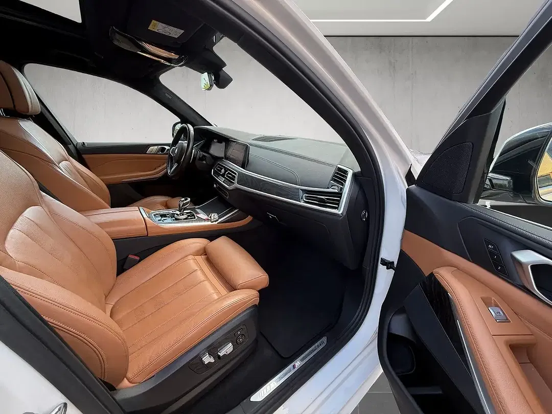 BMW X7 xDrive M - foto 8