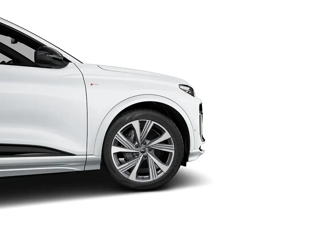 Audi Q6 e-tron quattro S line - Thumbnail 2