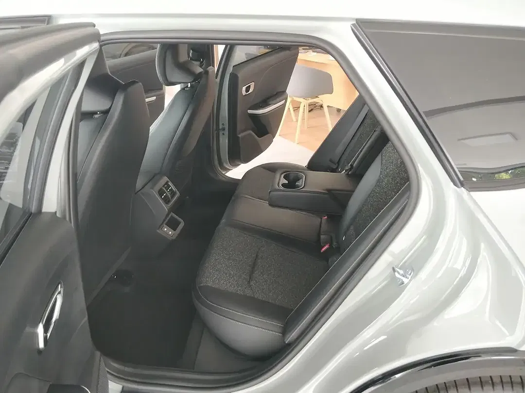 Kia K4 1.6 T-GDI GT-Line - Thumbnail 14