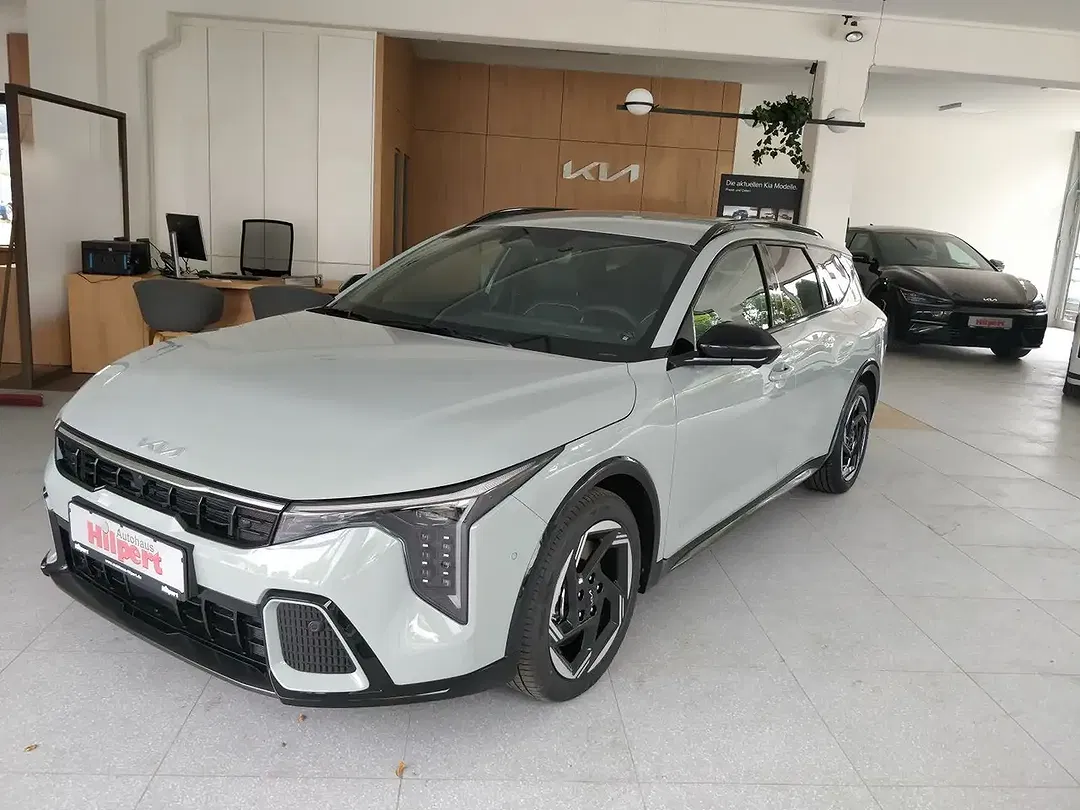 Kia K4 1.6 T-GDI GT-Line - foto 2