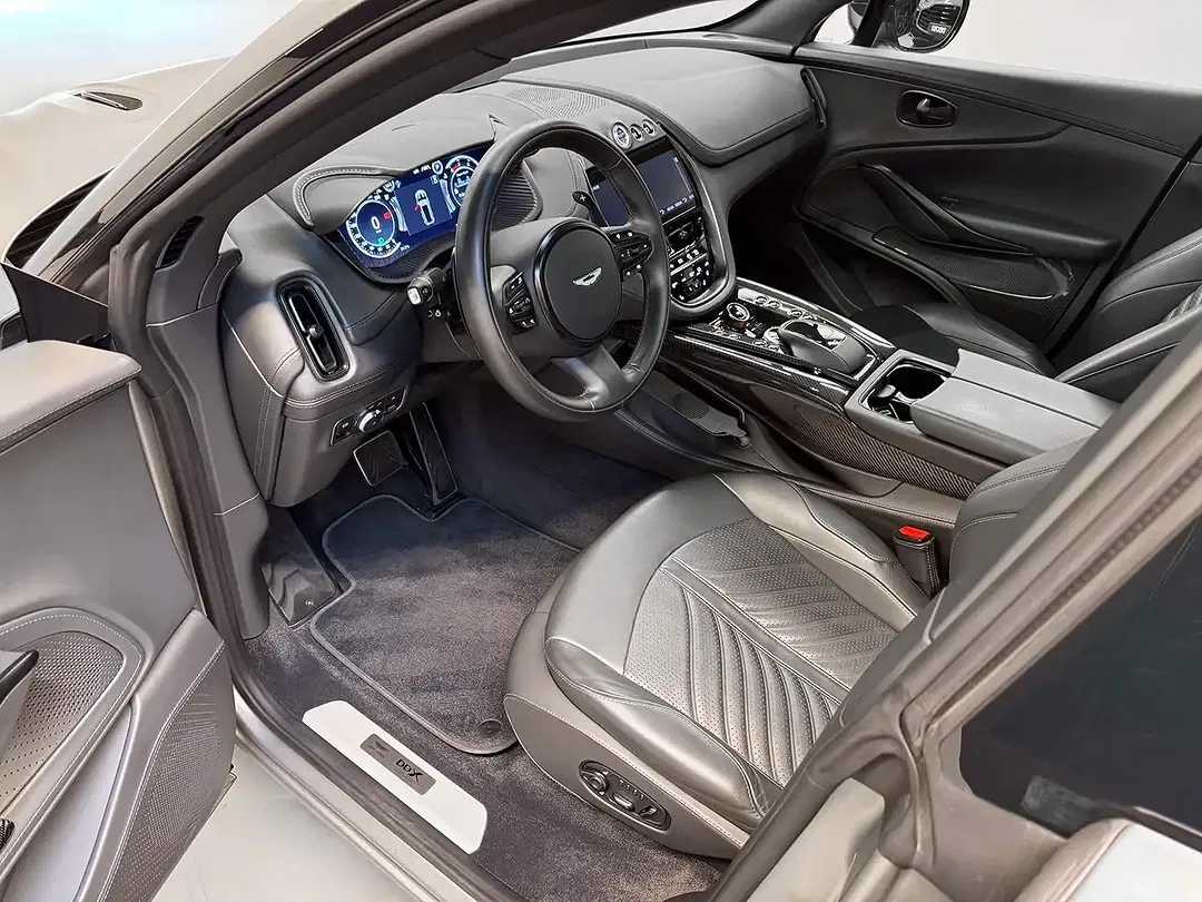 Aston Martin DBX 707 - Thumbnail 14