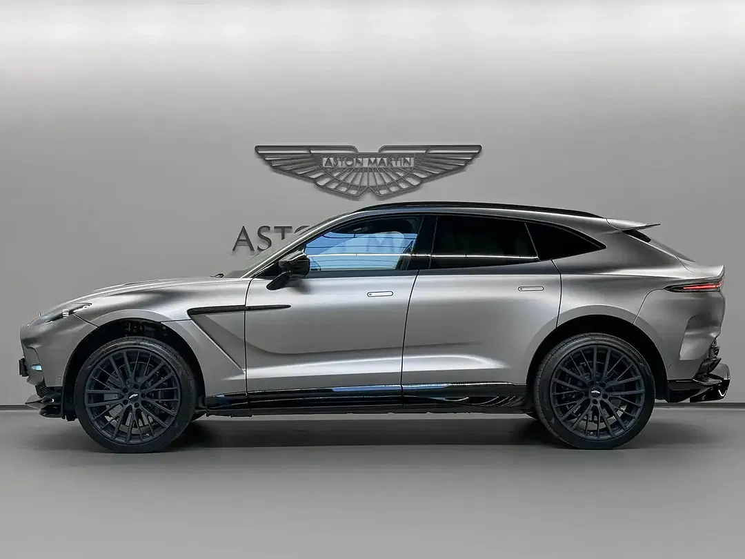 Aston Martin DBX 707 - Thumbnail 4