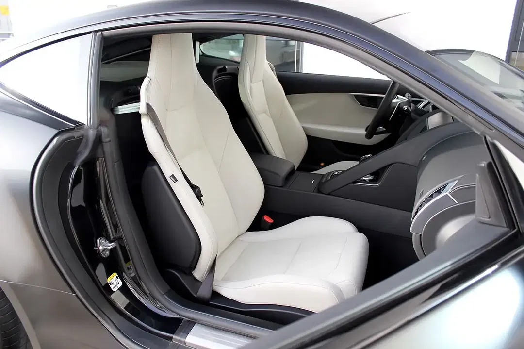 Jaguar F-Type P300 Coupe - foto 15