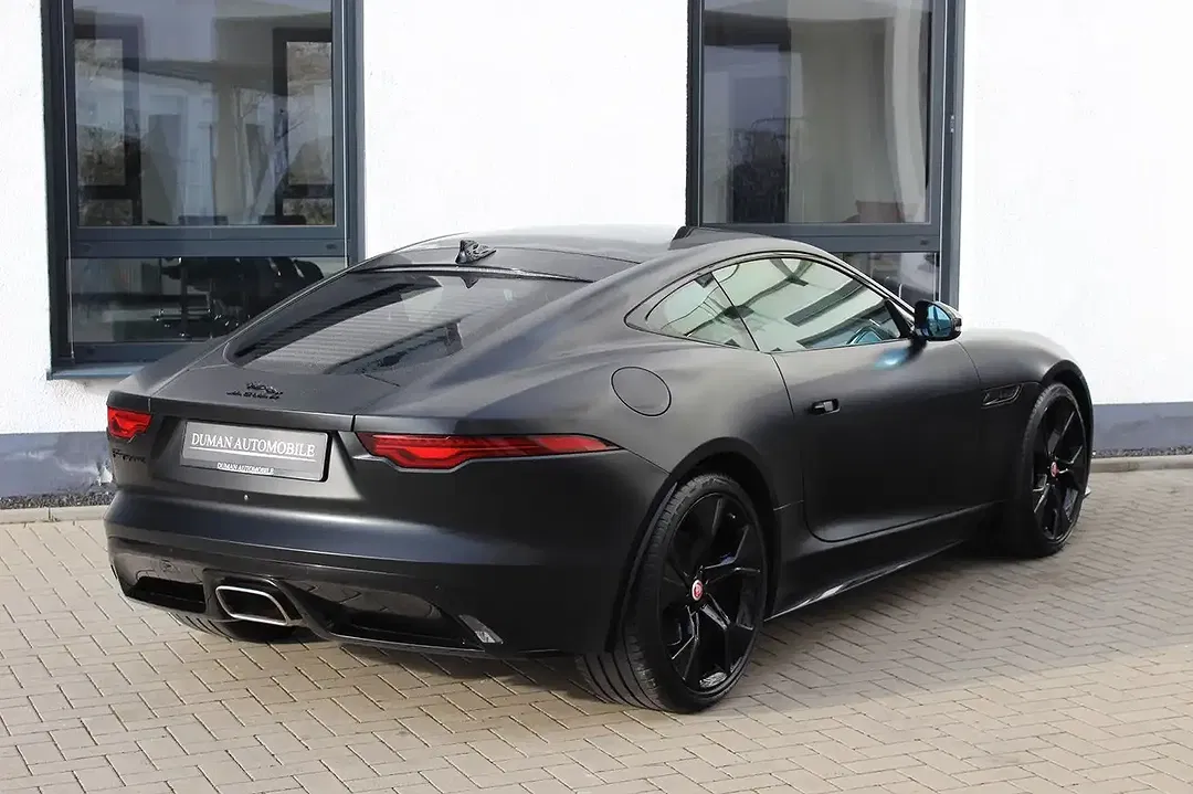 Jaguar F-Type P300 Coupe - Thumbnail 6
