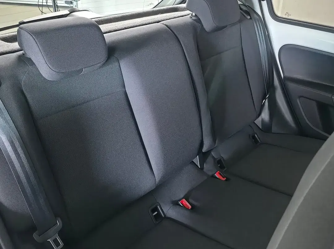 Volkswagen up! - Thumbnail 10