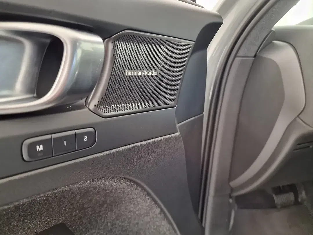 Volvo XC40 B3 MHEV Edition - Thumbnail 14