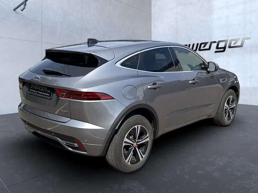 Jaguar E-Pace P300e 4x4 R-Dynamic S - Thumbnail 3
