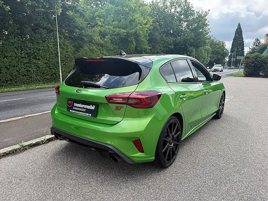 Ford Focus 2.3 EcoBoost ST-Line - Thumbnail 4