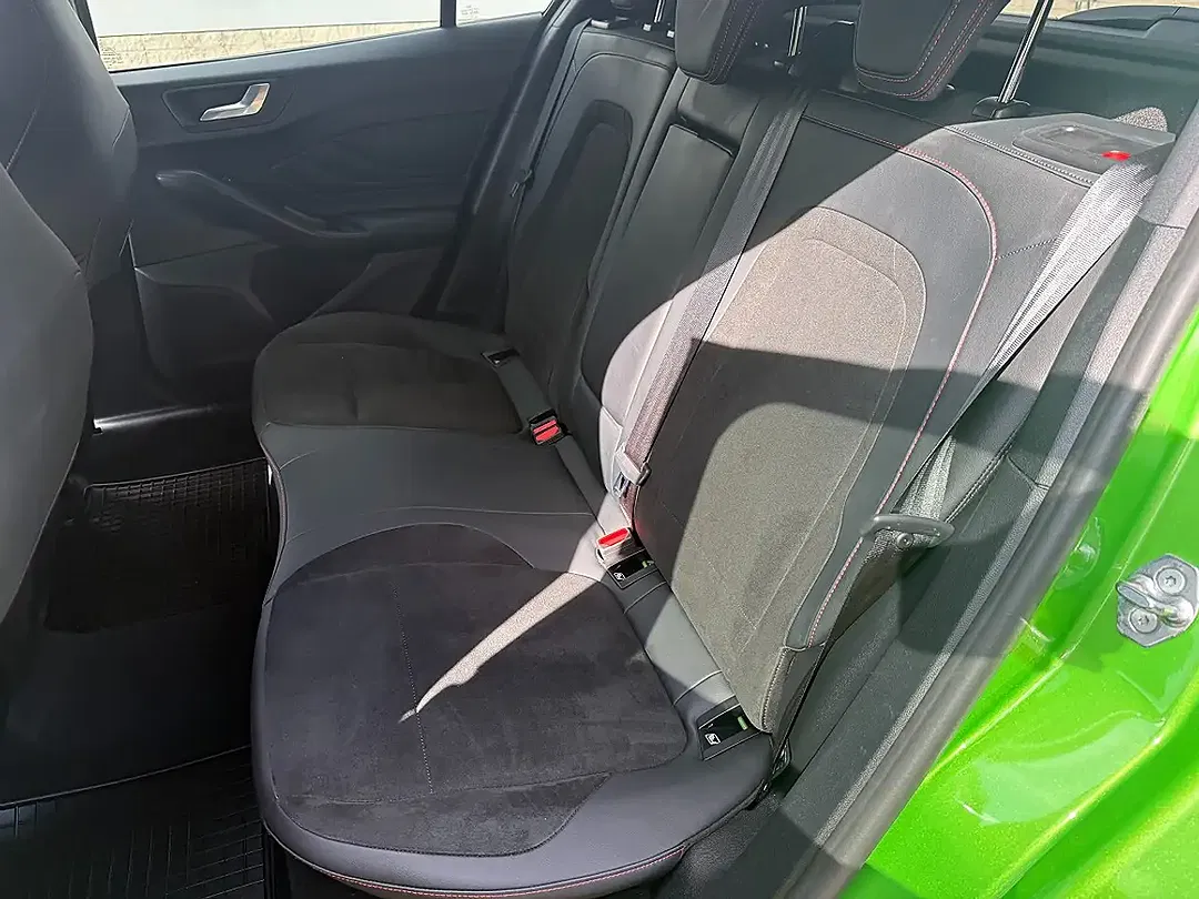 Ford Focus 2.3 EcoBoost ST-Line - Thumbnail 6