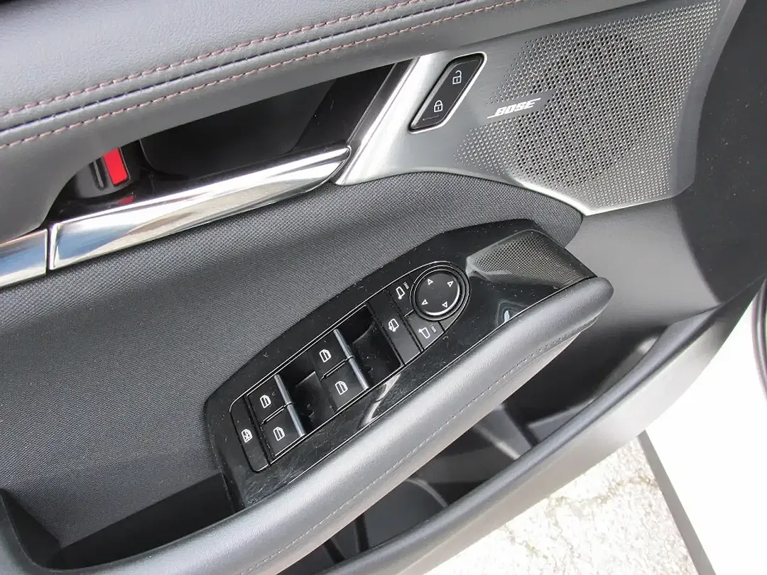 Mazda 3 Edition - Thumbnail 11