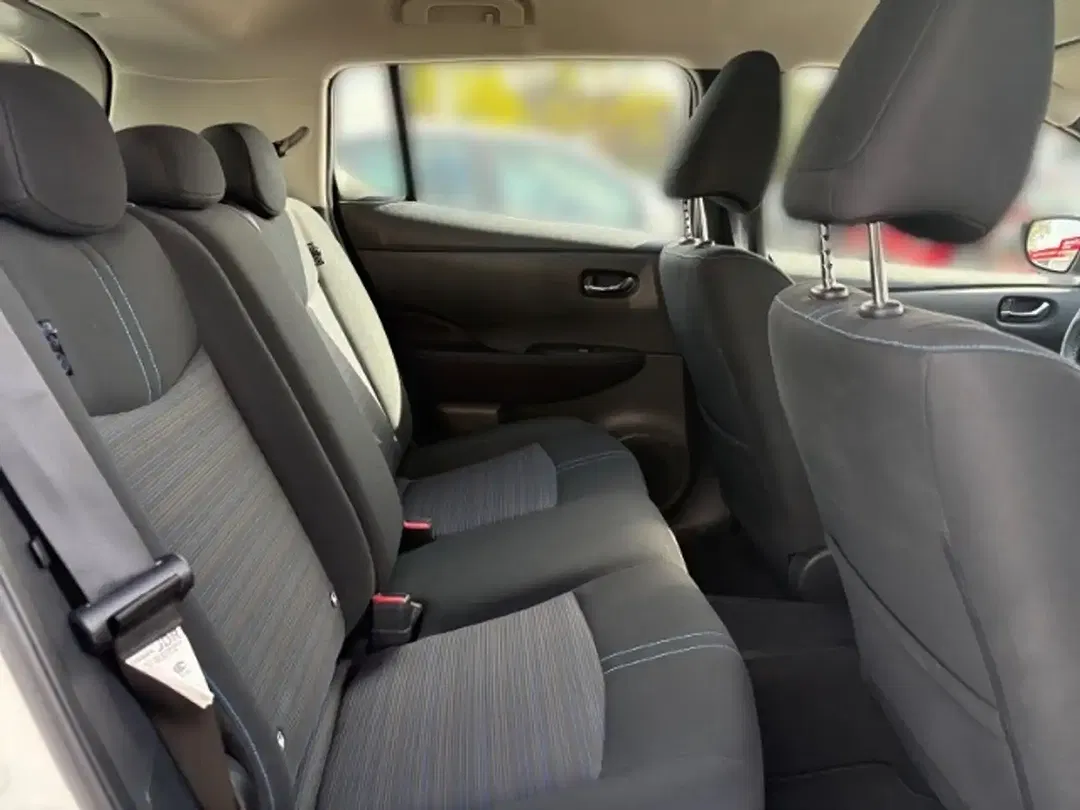 Nissan Leaf Acenta - Thumbnail 13