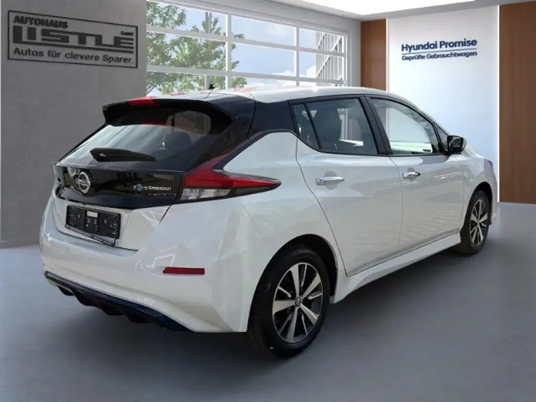 Nissan Leaf Acenta - Thumbnail 3