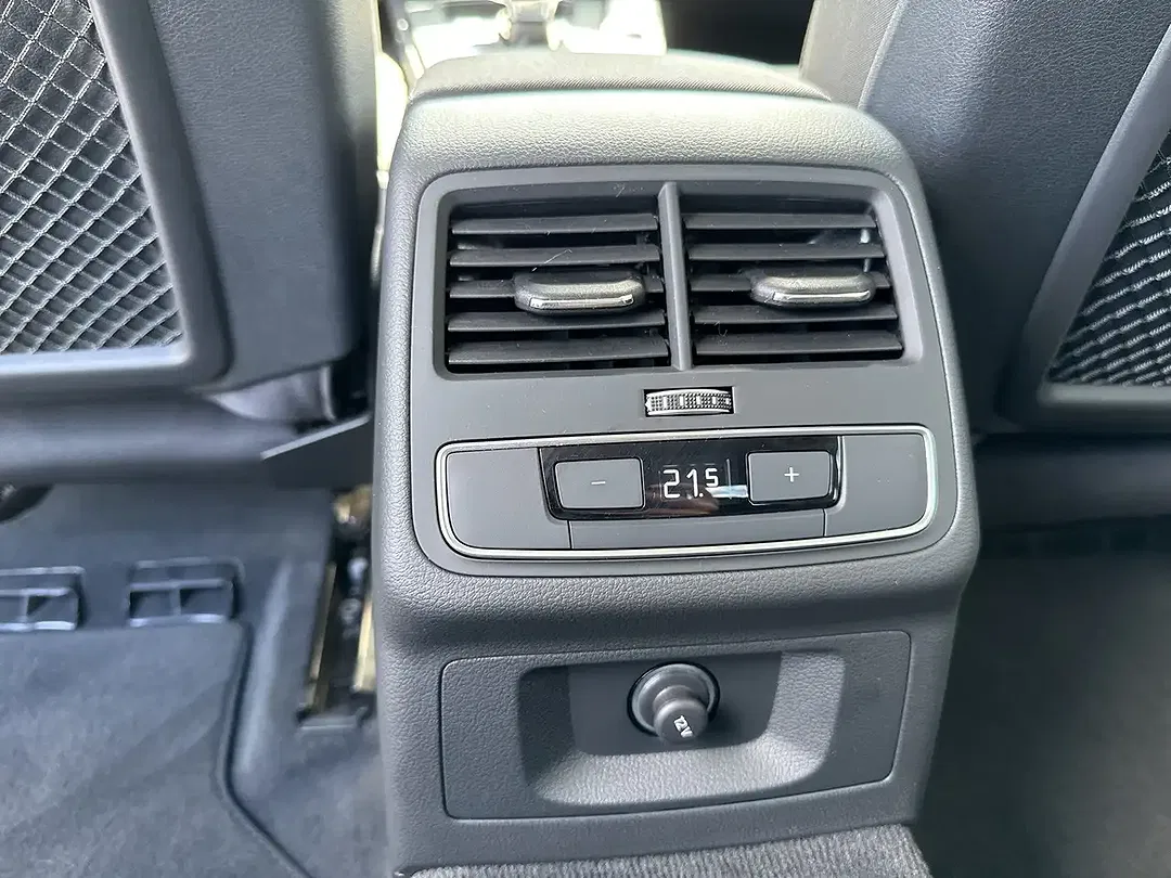 Audi A4 30 TDI - Thumbnail 14
