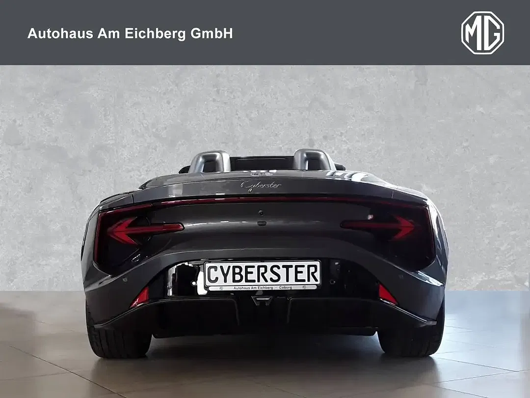 MG Cyberster - Thumbnail 7