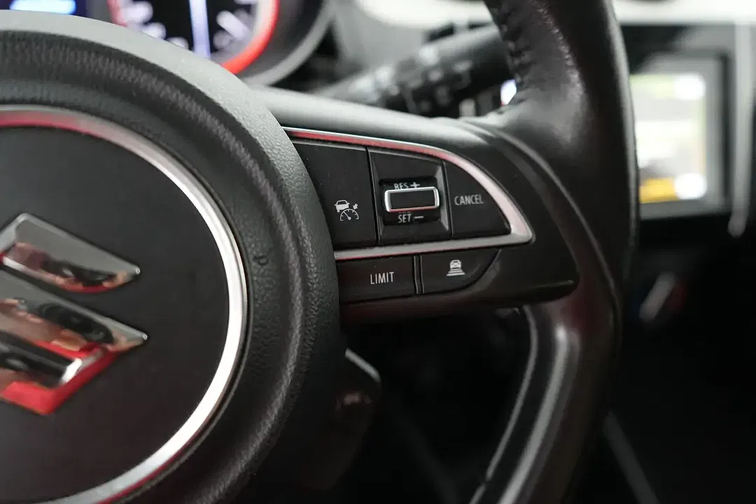 Suzuki Swift MHEV 1.2 - foto 15