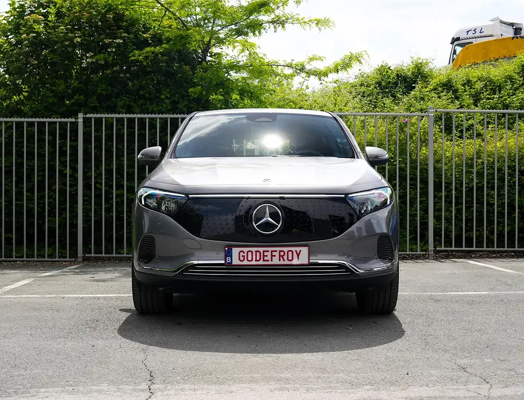 Mercedes-Benz EQA 250 - Thumbnail 4