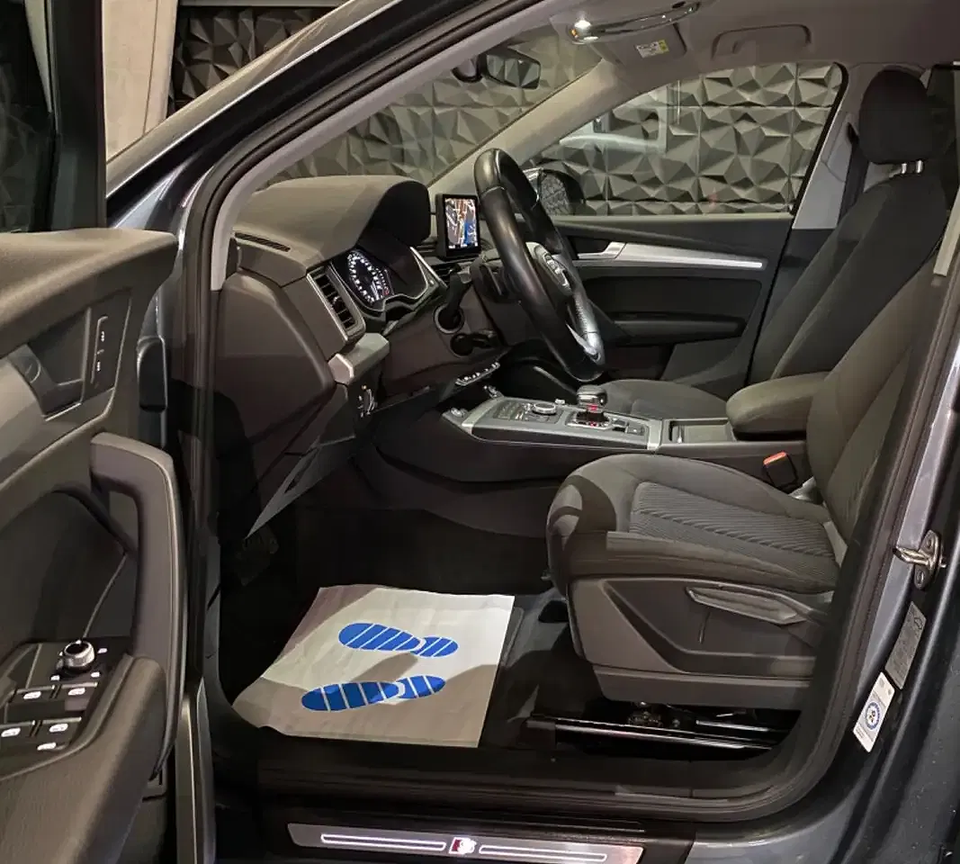 Audi Q5 50 TFSI e quattro - Thumbnail 11