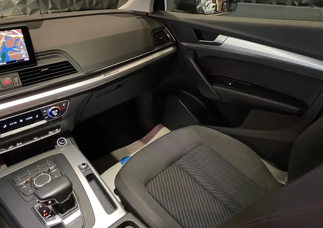 Audi Q5 50 TFSI e quattro - Thumbnail 23