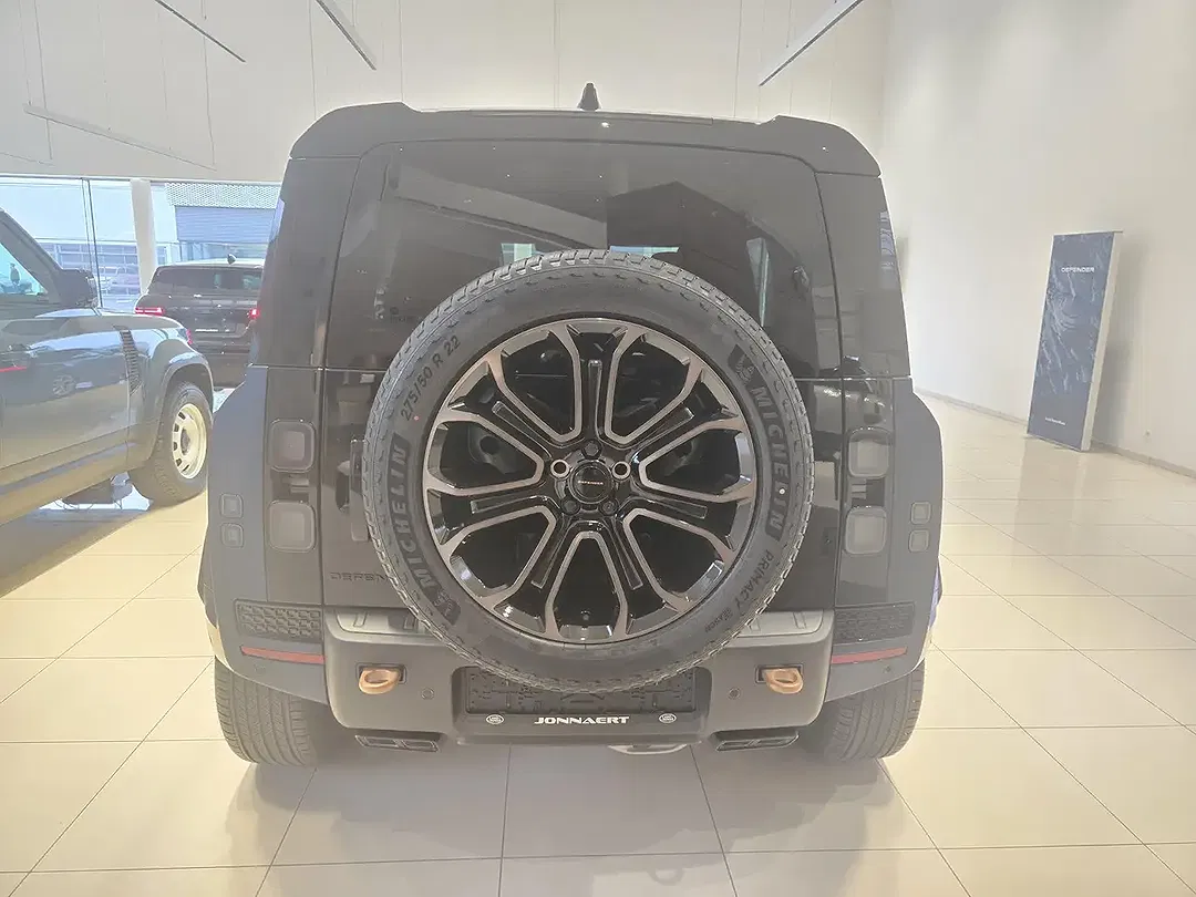 Land Rover Defender P635 4x4 OCTA 110 - Thumbnail 5