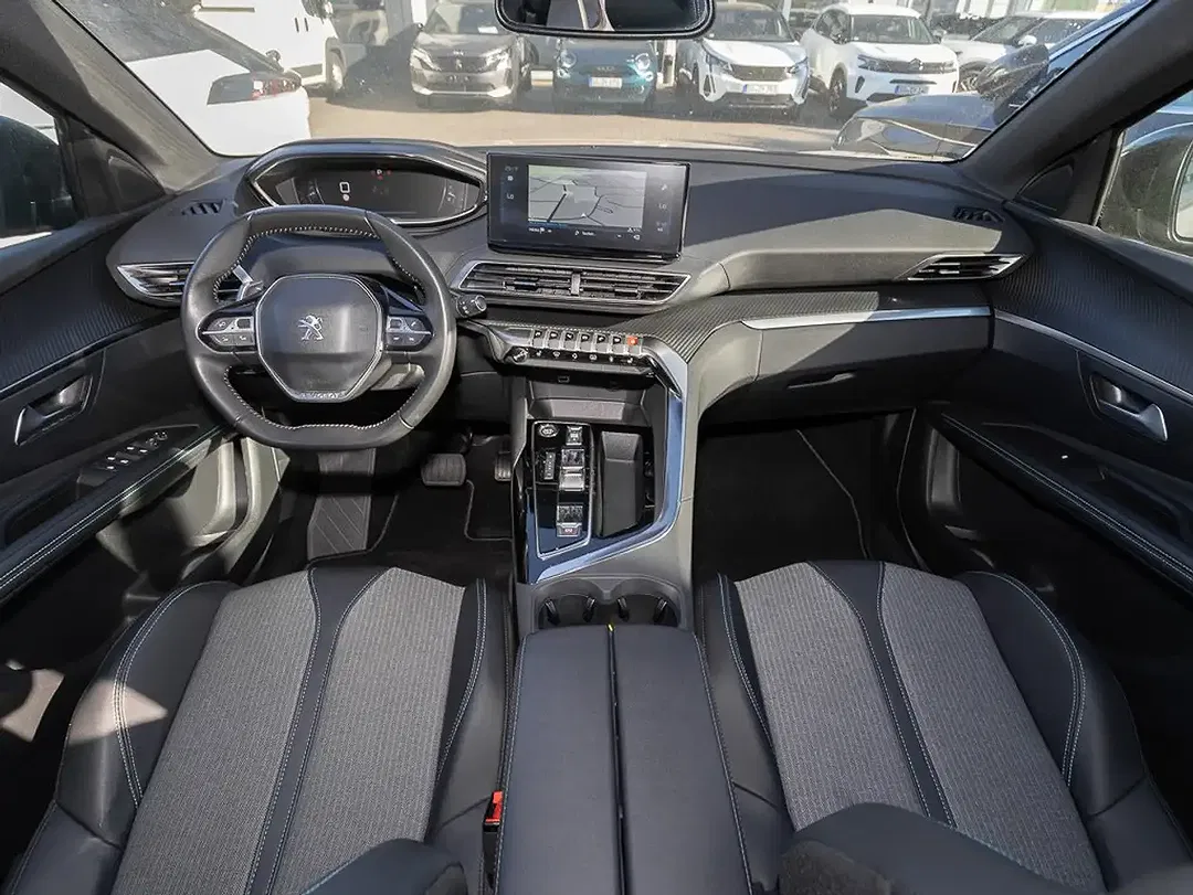 Peugeot 3008 130 PureTech Allure Pack - Thumbnail 10