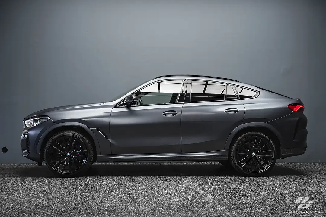 BMW X6 M - Thumbnail 3