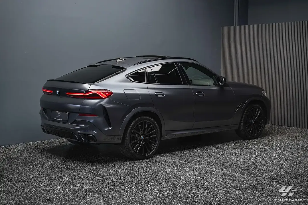 BMW X6 M - Thumbnail 4