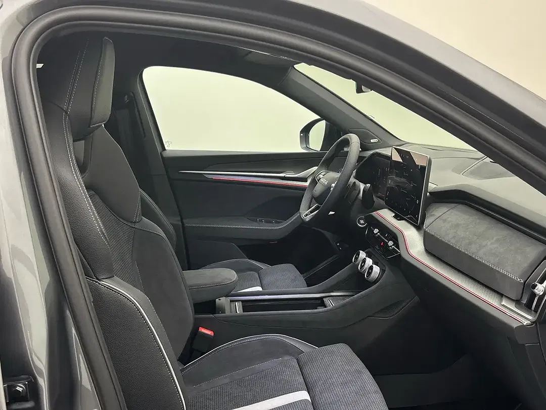 Skoda Kodiaq 1.5 TSI iV Sportline - Thumbnail 10