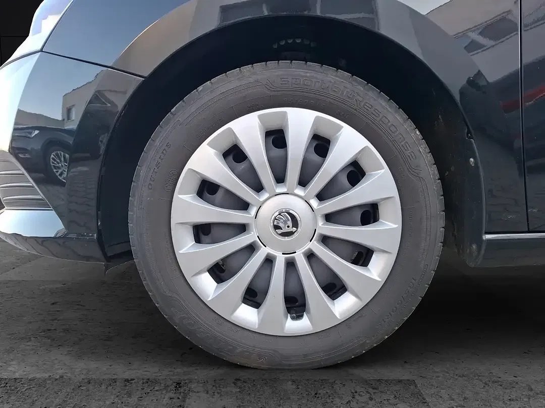 Skoda Fabia TSI Cool Plus - Thumbnail 9