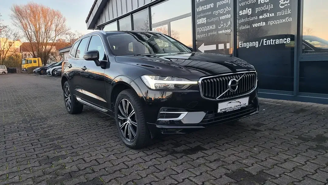 Volvo XC60 T6 Inscription - Thumbnail 1