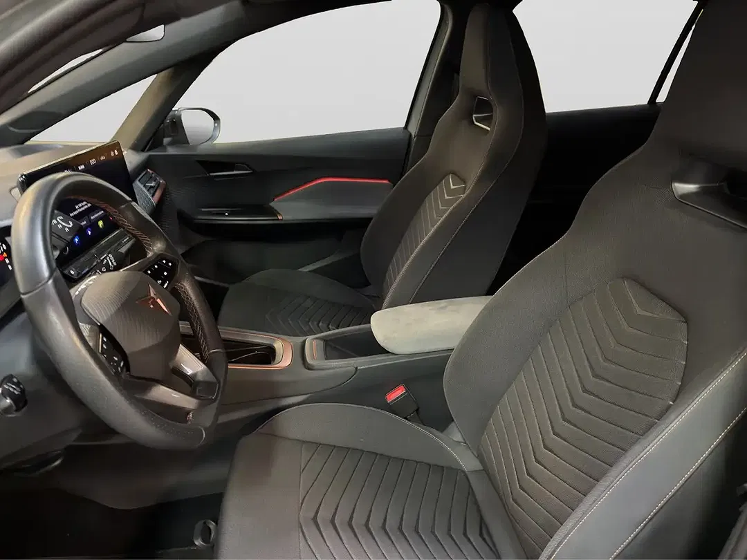 CUPRA Born - Thumbnail 11