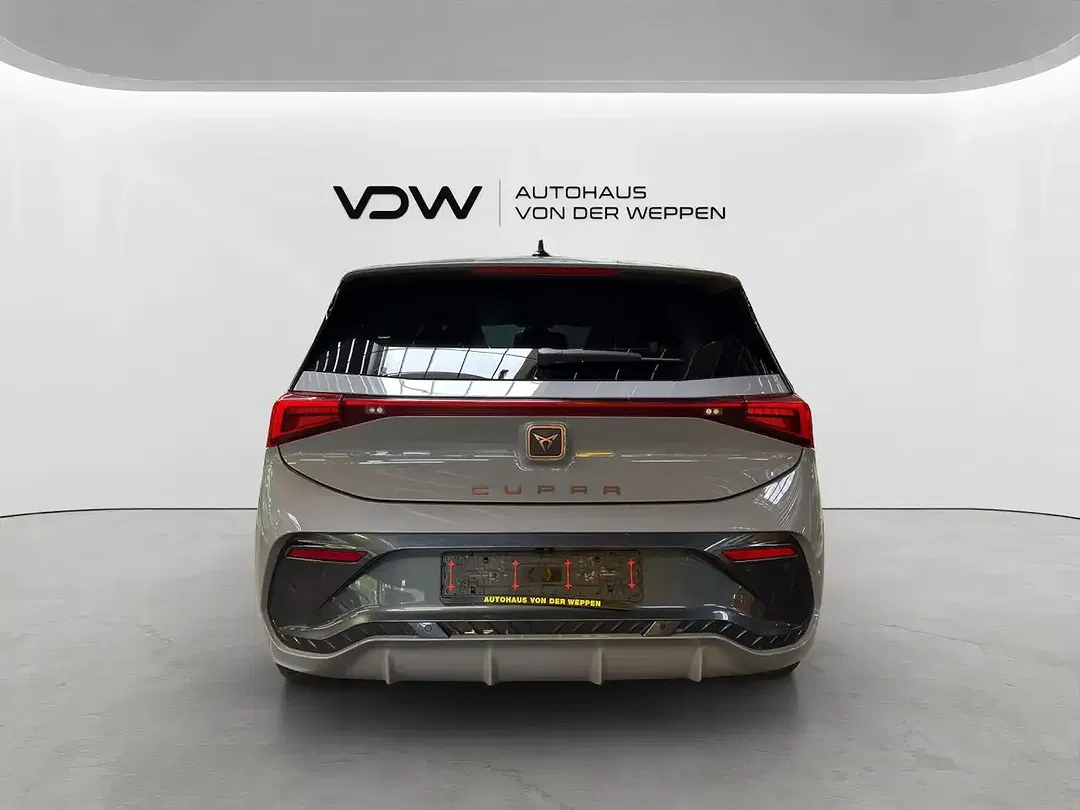CUPRA Born - Thumbnail 6