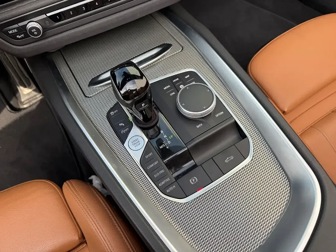 BMW Z4 - Thumbnail 10