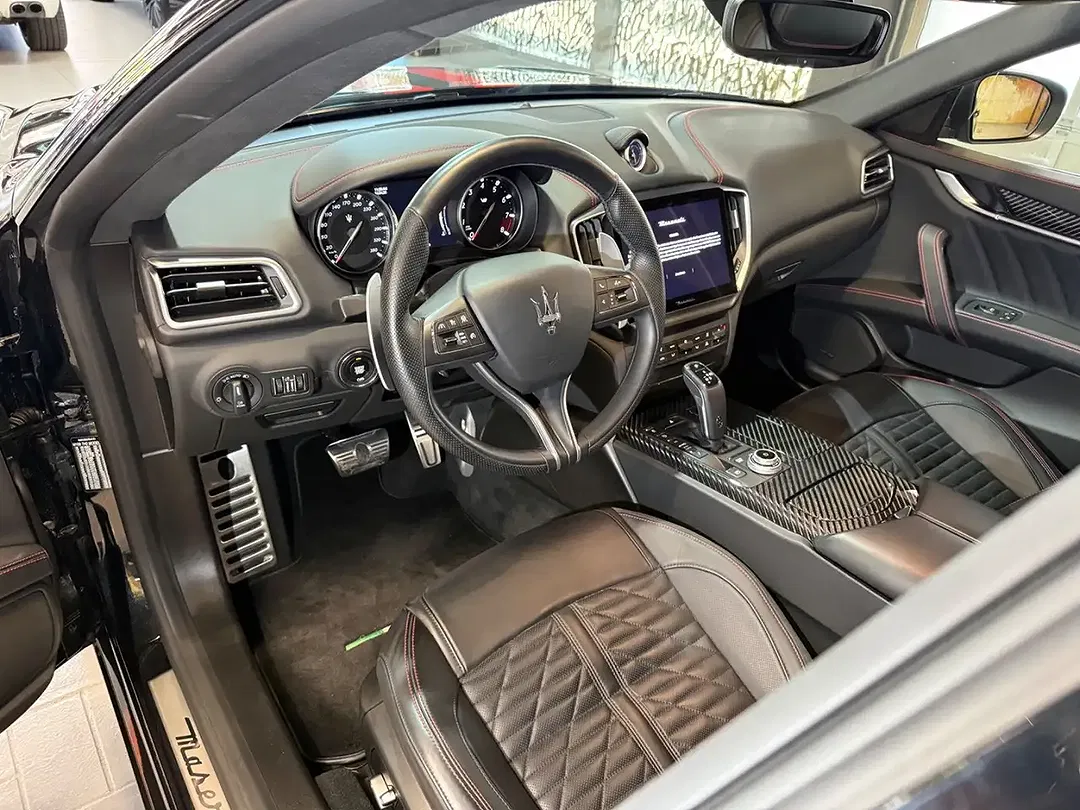 Maserati Ghibli - Thumbnail 18