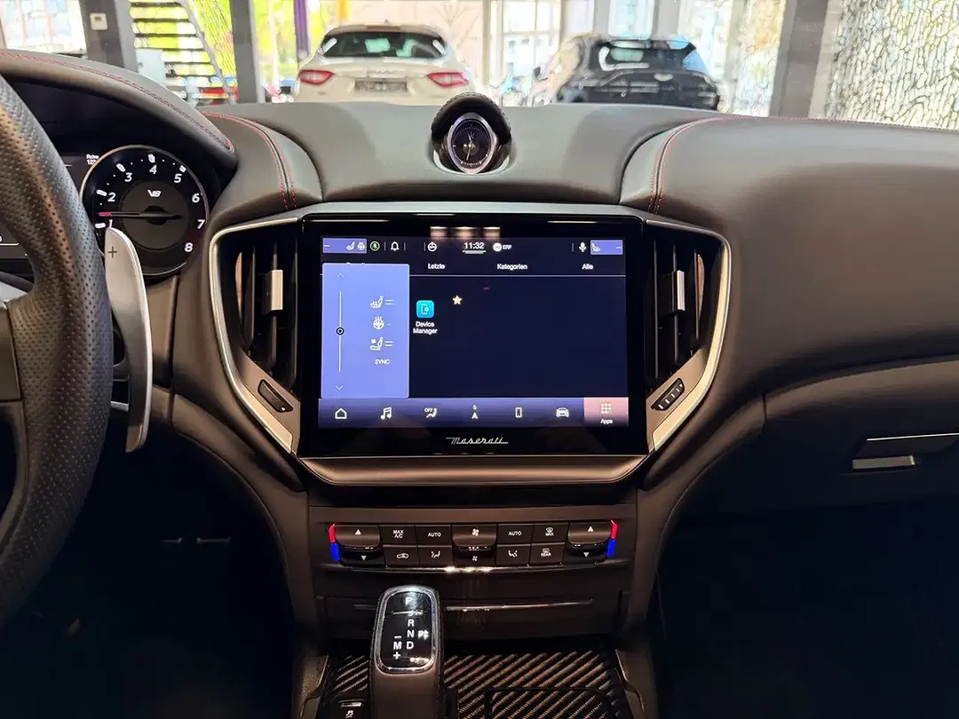 Maserati Ghibli - Thumbnail 24