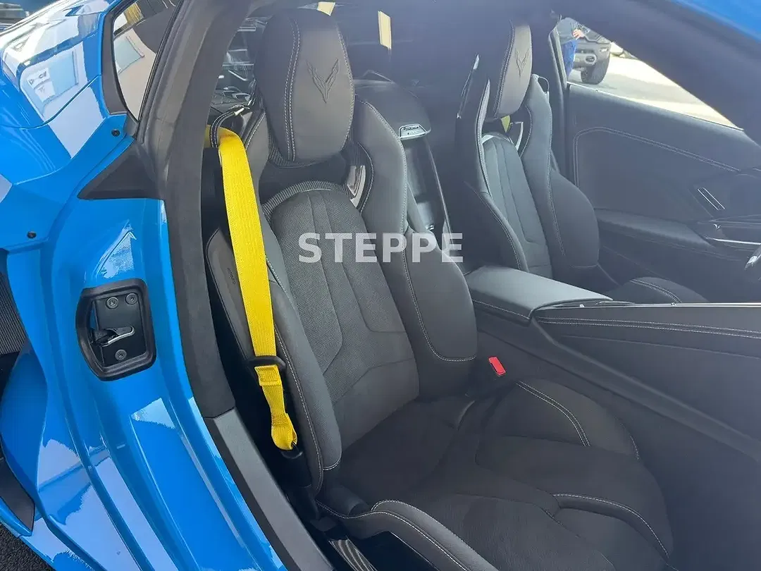 Corvette C8 6.2 E-Ray 3LZ Coupe - Thumbnail 10